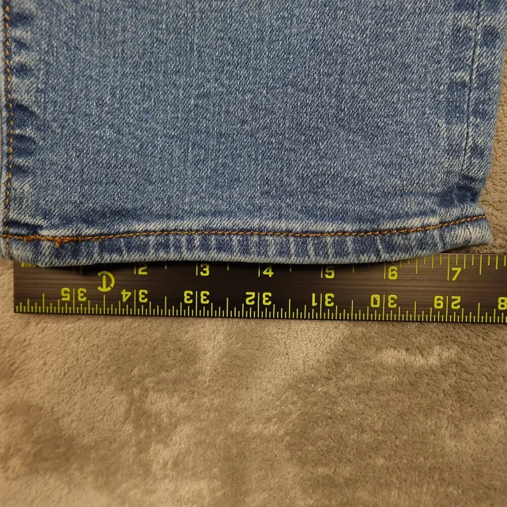 Levi's jeans wedgie straight women's 32 light wash blue red tab‎